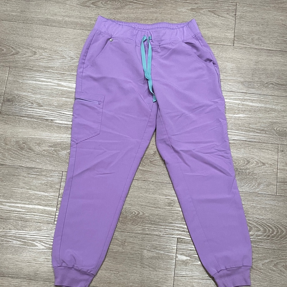 Figs Lilac Jogger Scrub Pants - Medium